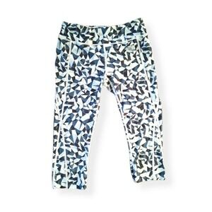 THE NORTH FACE Women’s Cropped Leggings Capris Blue Green Geometric Size Small